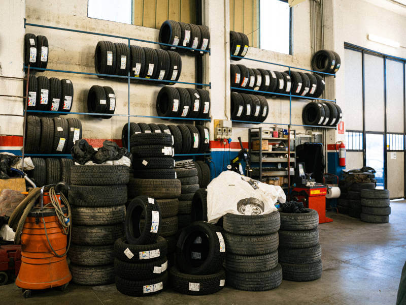 Officina Omecar gommista